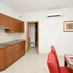 Moonlight - One Bedroom With Sea View Balcony Junior *