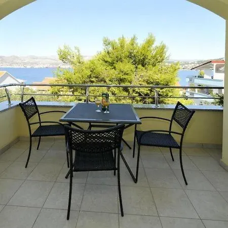 Moonlight - One Bedroom With Sea View Balcony Junior Apartamento Trogir